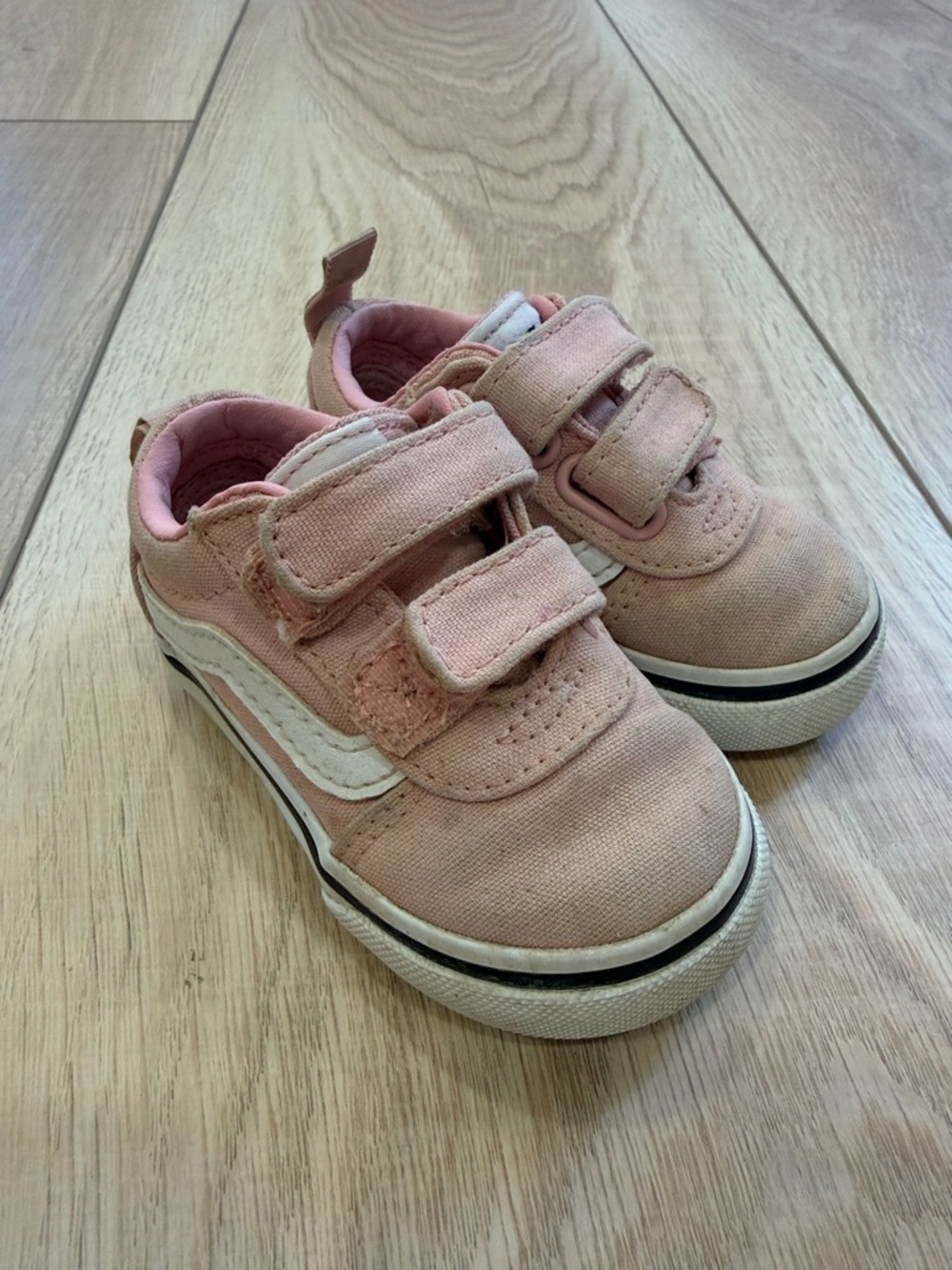 Vans Kids toddler Light Pink Canvas Velcro Sneakers